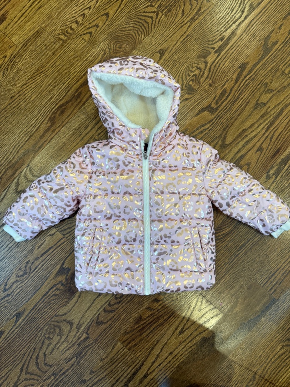 EUC Swiss Tech 2T Pink Metallic Leopard Puffer Jacket with Hood